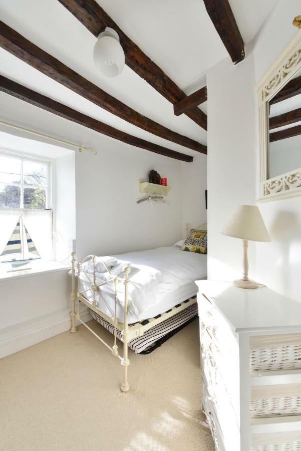 Kemble Cottage Bradford-On-Avon Kültér fotó